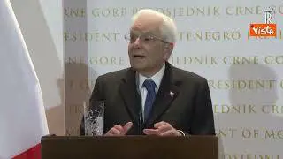 Mattarella: "Dopo la consegna delle armi nucleari la Russia garantì indipendenza a Kiev"