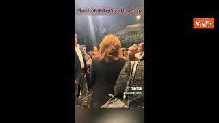 Kamala Harris e "l'insalata di parole", il discorso incomprensibile agli attori di Broadway