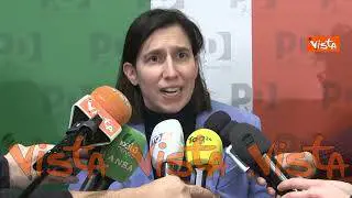 Schlein: "Delmastro condannato, Meloni lo faccia dimettere"