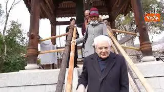 Mattarella visita il Tempio Kinkaku-ji a Kyoto