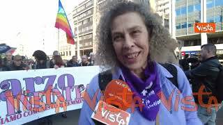8 Marzo, le voci di "Non una di meno" a Milano: "Più consultori e meno armi"