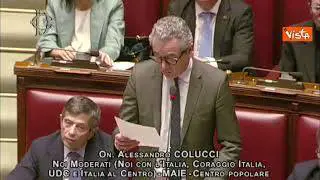 Lupi lancia un bacio in Aula durante il Question time alla Camera
