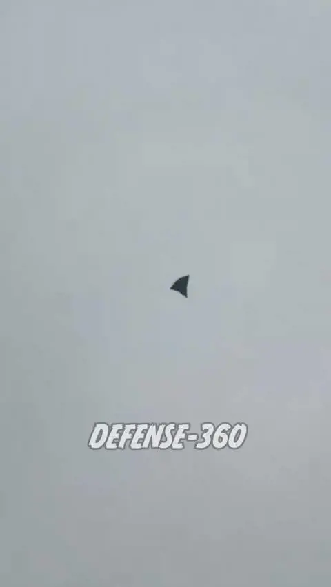Il secondo volo del nuovo caccia stealth cinese J-36