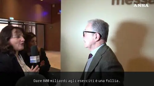 Prodi sgarbato con la giornalista: cosa è successo - IL VIDEO