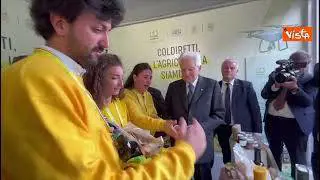 Mattarella riceve in dono cesto "Made in Italy" da Coldiretti ad Agricoltura È