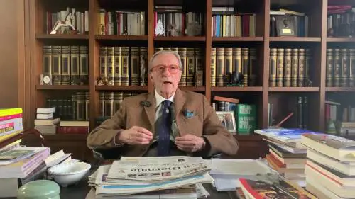 Via il padre, avanti la mamma