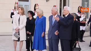 Mattarella riceve Re Carlo e la Regina Camilla, Frecce Tricolori e Red Arrows sorvolano il Quirinale