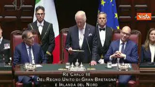 Re Carlo (in italiano) alla Camera: "Spero di non rovinare la lingua di Dante"