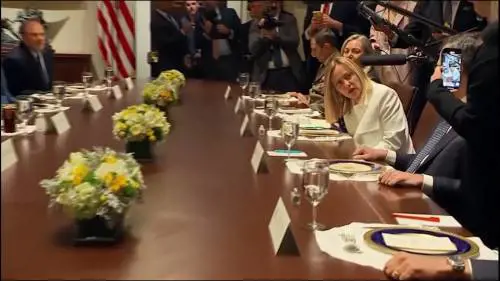 Meloni invita Trump in Italia e a un incontro con l'Ue