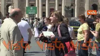 Addio a Papa Francesco, cronisti e troupe televisive da tutto il mondo a Piazza San Pietro