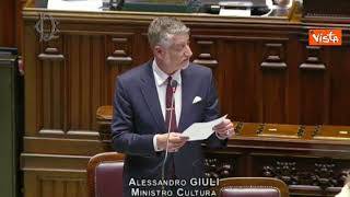 Giuli: "Valuteremo proposta su Ministero ad hoc per Cinema. Mando un bacino a Pupi Avati"