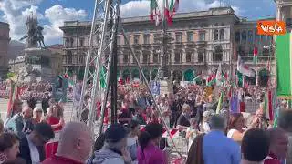 Festa della Liberazione, piazza Duomo a Milano piena per la manifestazione dell'Anpi