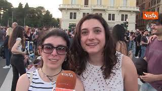 "Grandioso, ci stiamo divertendo", le voci dei ragazzi al Concertone del Primo Maggio a Roma