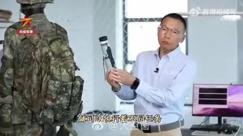 Il nuovo mini drone della Cina in azione