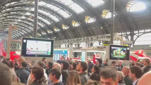 Sciopero dei mezzi di trasporto: disagi per i viaggiatori alla stazione centrale di Milano