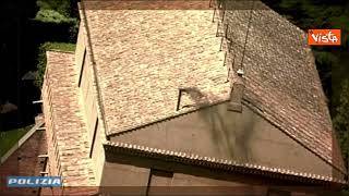 Conclave, il sorvolo elicottero della Polizia di Stato su Piazza San Pietro gremita