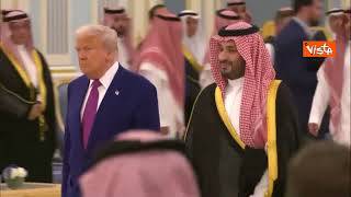 Trump al Palazzo reale Yamamah a Riad con il Principe ereditario Saudita Mohammed Bin Salman