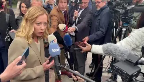 Meloni: "L'Italia non è disponibile a mandare le truppe in Ucraina"