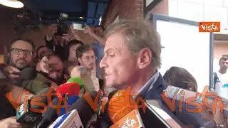 Calenda a manifestazione Due popoli, due Stati: ci sono bandiere israeliane e palestinesi