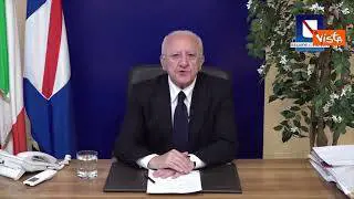 De Luca: "Musk con l'occhio nero? È la conferma che Dio c'è"