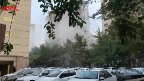 Israele attacca Iran, esplosioni a Teheran