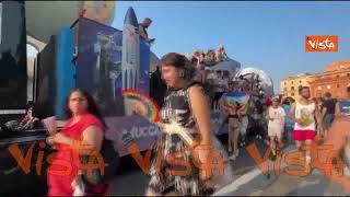 Roma Pride 2025, il aggio del carro del Mucca Assassina al Colosseo