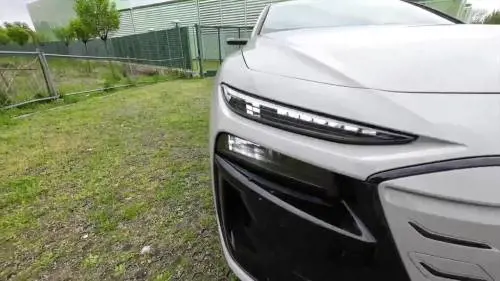 Audi S6 e-tron: il video in pillole della super SW da oltre 500 CV