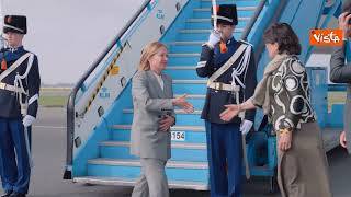 Meloni arriva ad Amsterdam per partecipare al vertice Nato a L'Aja