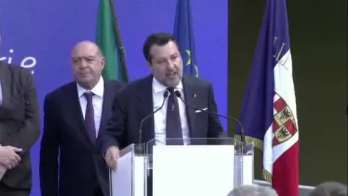 La cerimonia di inaugurazione del tunnel del Tenda