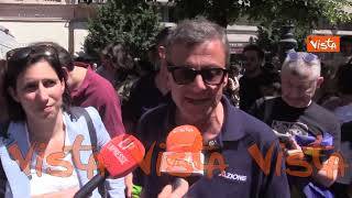 Budapest Pride, Calenda: "Divieto è inaccettabile, l'Ungheria deve scegliere tra Orban e l'Europa"