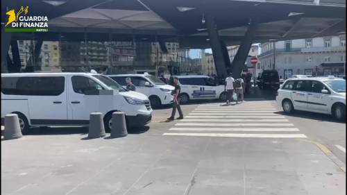 Taxi abusivi a Napoli: l'operazione della Finanza