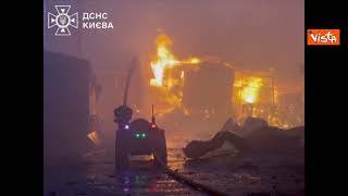 Nuovi attacchi russi su Kiev dopo telefonata Trump-Putin, 8 feriti