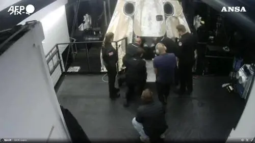 Space X, ammarati al largo della California gli astronauti della missione Axiom 4