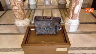 Anniversario Strage Via D'Amelio, ecco la borsa di Paolo Borsellino esposta a Montecitorio