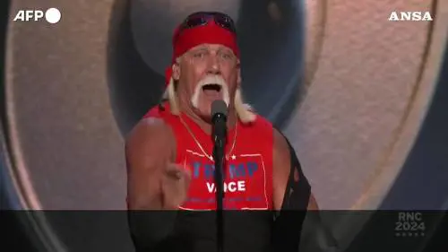 Hulk Hogan: "Trump è un vero eroe americano"