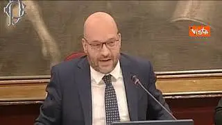 Fontana: Mi piacerebbe che l'Italia avesse un esercito efficiente ed efficace per sicurezza interna