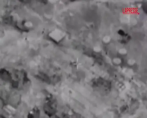 Gaza, un video dell'Idf mostrerebbe il lancio di cibo nella Striscia