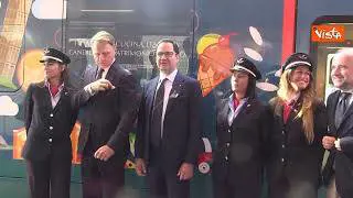 Inaugurata livrea del treno Roma-Fiumicino Leonardo Express per Cucina Italia Unesco, lo speciale