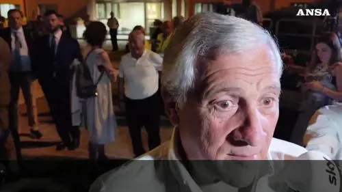  Tajani all'arrivo dei sei bambini da Gaza: "Accolti a braccia aperte dagli italiani" 