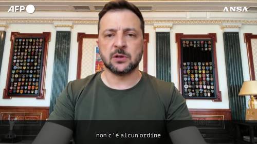 Zelensky: "Mosca uccide anche nel giorno dei negoziati"