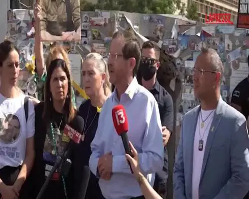 Gaza, sciopero in Israele: oltre un milione di manifestanti a Tel Aviv