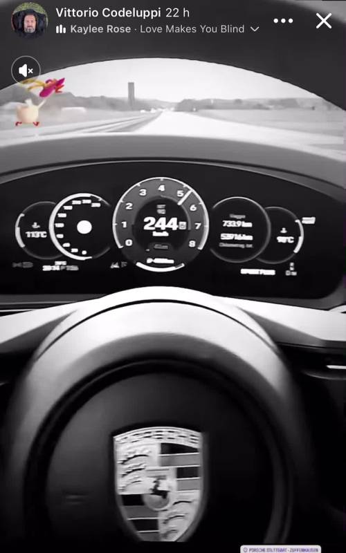 Vittorio Codeluppi sulla Porsche a 260 km/h