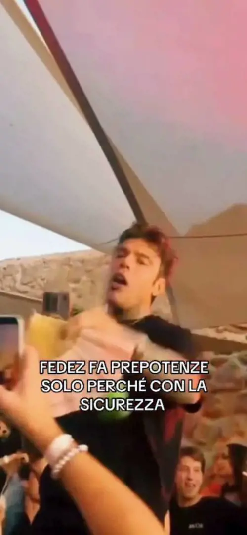 Fedez e il video delle polemiche: cos'è successo