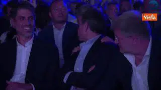 Meloni sul palco del Meeting di Rimini: "Per me un onore essere qui"