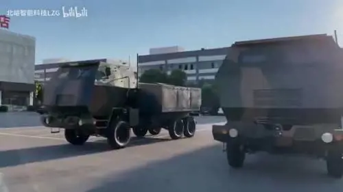 La Cina si esercita con i finti lanciarazzi Usa