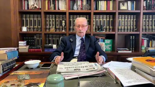 Che schifo gli insulti a Tajani