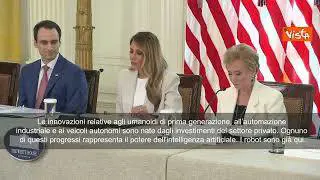 Melania Trump guida tavola rotonda con Big Tech sull'Ai: I Robot sono già qui