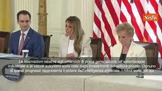 Melania Trump alle Big Tech: Dobbiamo trattare Ai con guida attenta come faremmo con un figlio