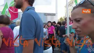 La manifestazione contro lo sgombero del Leoncavallo a Milano. Presenti Anpi, Avs e centri sociali