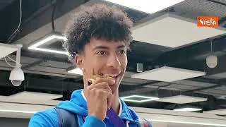 L'atleta Furlani, medaglia d'oro Mondiali atletica di Tokyo, torna in Italia, l’arrivo a Fiumicino